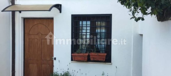 4 Schlafzimmer Villa in Rome, Italy, Nr. 60975 6