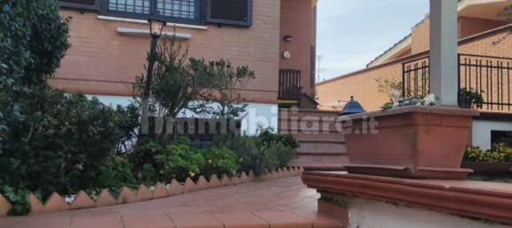 4 Schlafzimmer Villa in Rome, Italy, Nr. 60975 20