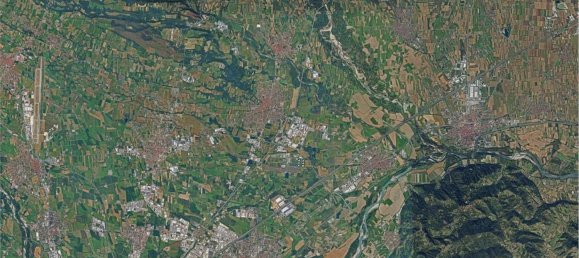 543m² Commercial property in Volpiano, Italy No. 289096 4