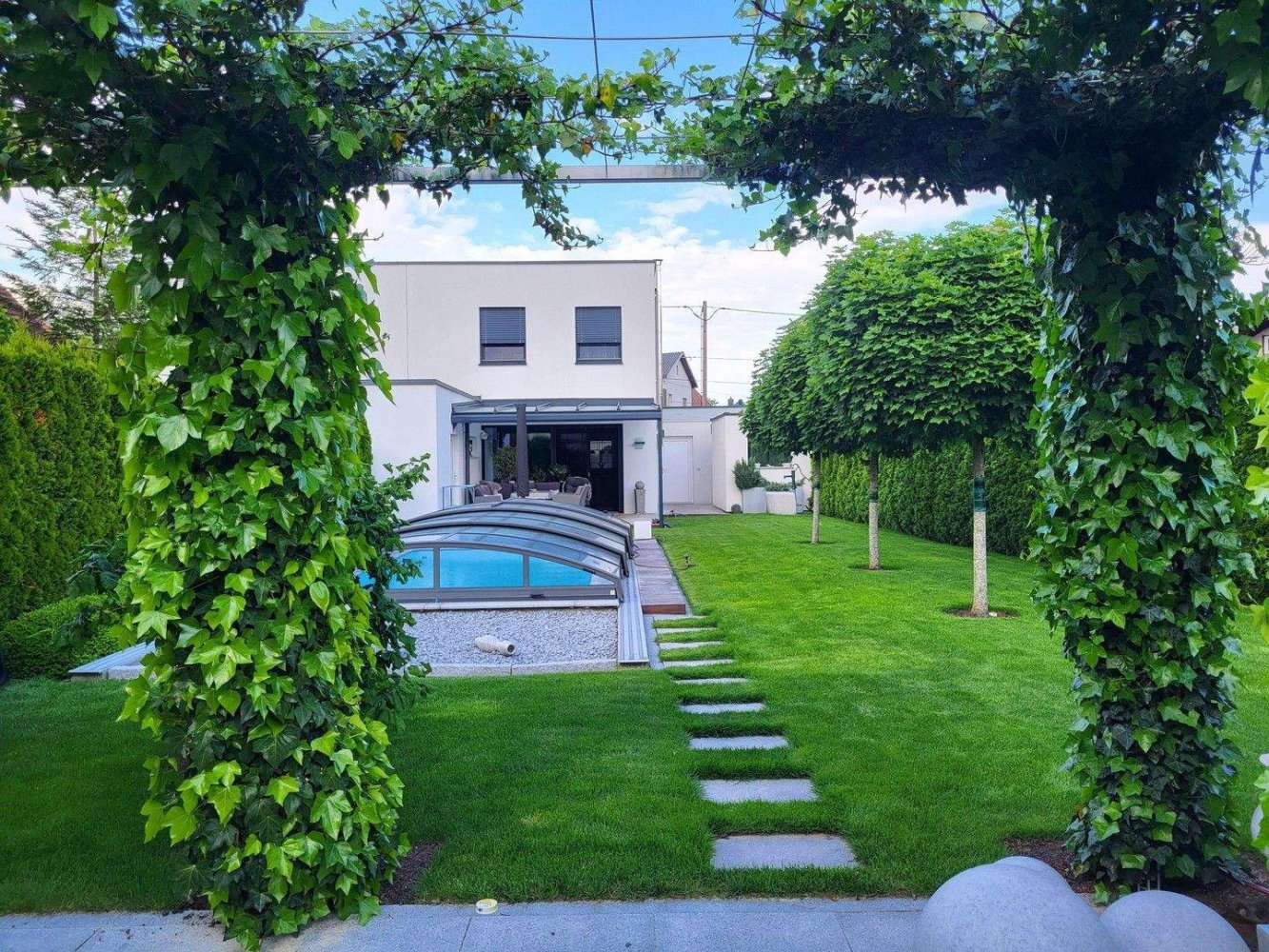 4 rooms Townhouse in Linz, Austria No. 192548