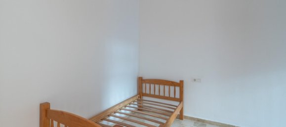2 bedrooms Apartment in Granada, Spain No. 166499 8