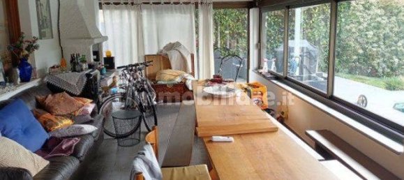 2 bedrooms Villa in Capiago Intimiano, Italy No. 259920 18