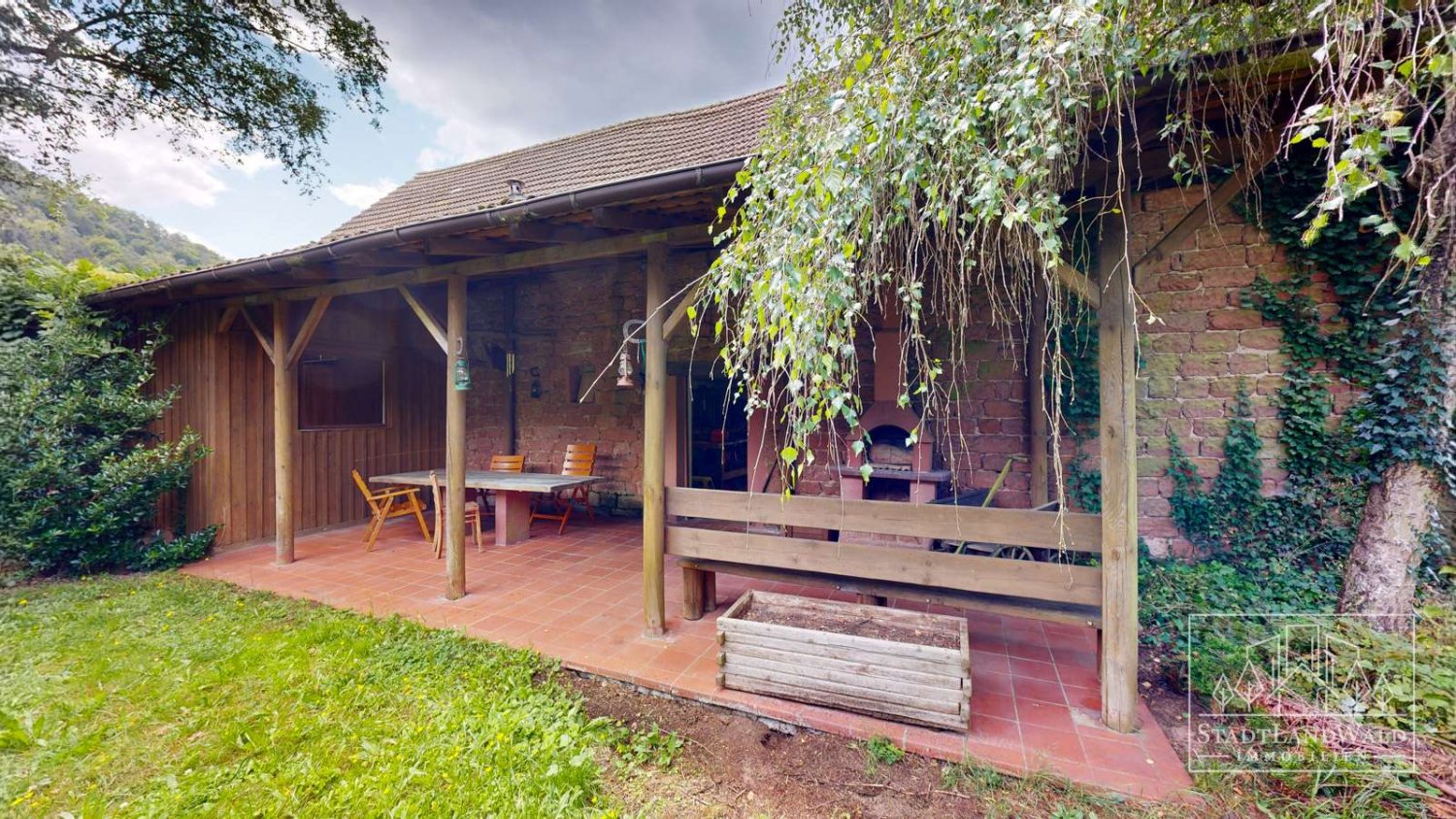  بناية في Sudwestpfalz, Germany 200متر مربع رقم 195227