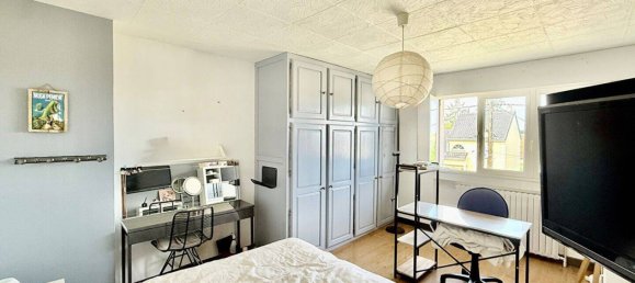 4 chambres Maison à Les Clayes-sous-Bois, France No. 319113 10