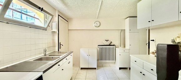 4 chambres Maison à Les Clayes-sous-Bois, France No. 319113 18