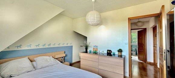 4 chambres Maison à Les Clayes-sous-Bois, France No. 319113 12