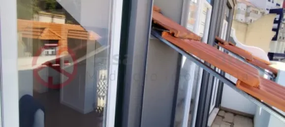 2 bedrooms Apartment in Lisbon, Portugal No. 163026 4