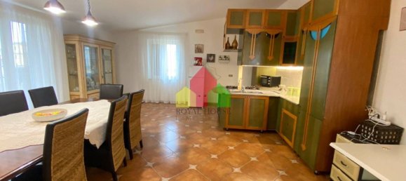 2 غرف نوم شقة في Giugliano in Campania, Italy رقم 67195 20