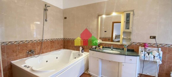 2 غرف نوم شقة في Giugliano in Campania, Italy رقم 67195 32