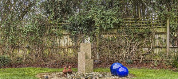 5 bedrooms House in Broxbourne, United Kingdom No. 6526 8