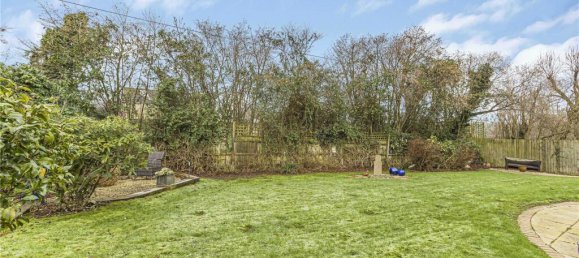 5 bedrooms House in Broxbourne, United Kingdom No. 6526 2