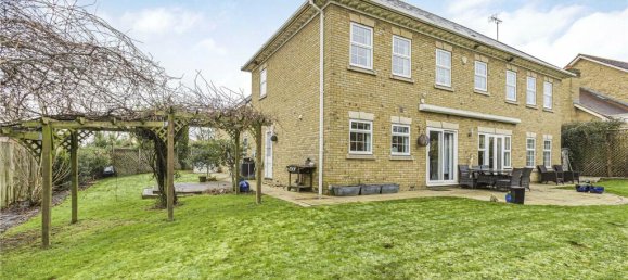 5 bedrooms House in Broxbourne, United Kingdom No. 6526 7