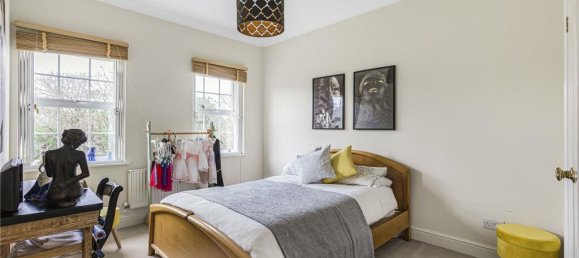 5 bedrooms House in Broxbourne, United Kingdom No. 6526 41