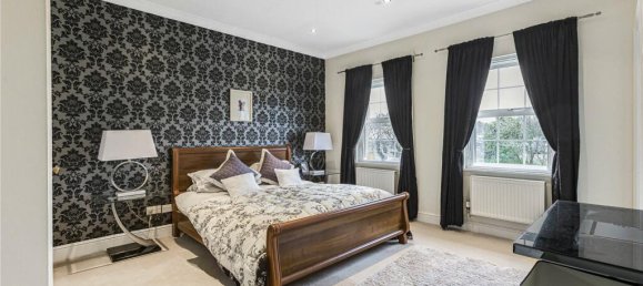 5 bedrooms House in Broxbourne, United Kingdom No. 6526 39