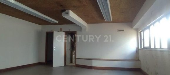 1225m² Building in Vila Real, Portugal No. 70798 7