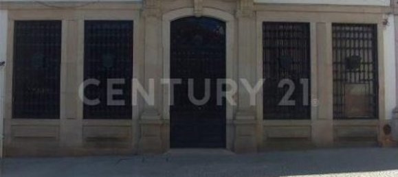 1225m² Building in Vila Real, Portugal No. 70798 12