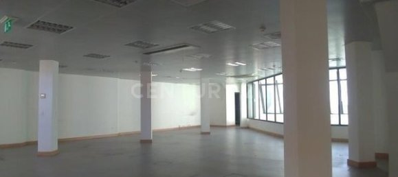 1225m² Building in Vila Real, Portugal No. 70798 4