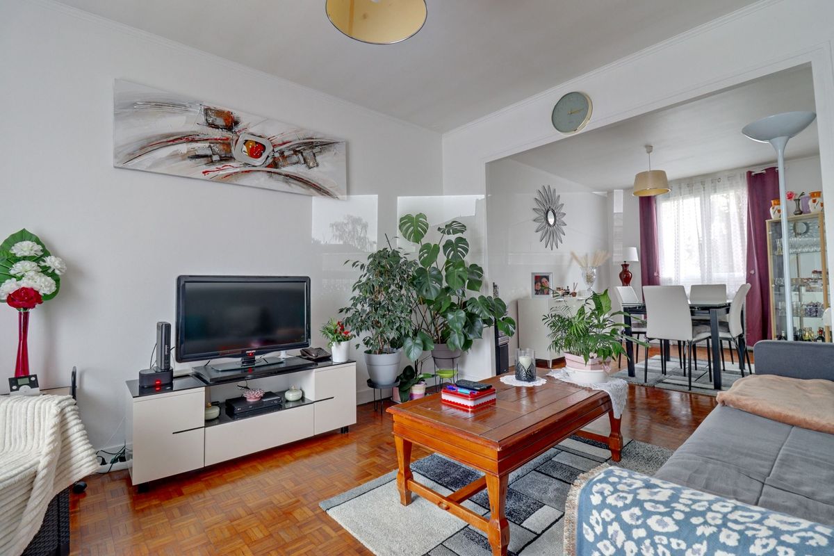 Casa T2 em Carrieres-sous-Poissy, France N.º 141824