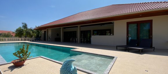 3 bedrooms Cafe / restaurant in Hua Hin, Thailand No. 6245 3