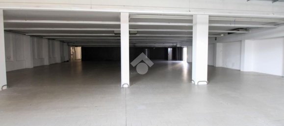 Lagerhaus in Carvico, Italy 1465m², Nr. 88210 11