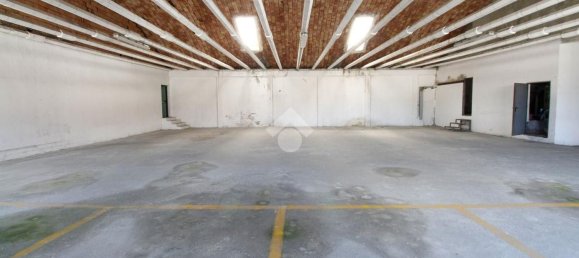 Lagerhaus in Carvico, Italy 1465m², Nr. 88210 4