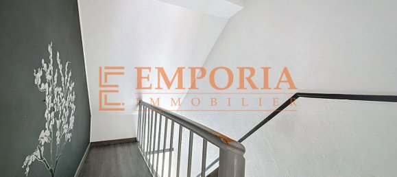 Edificio de 4 dormitorios en Altkirch, France No. 67220 12