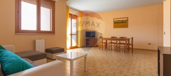 Apartamento de 3 dormitorios en Chieti, Italy No. 303645 3