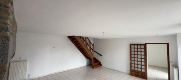 3 bedrooms House in Pontorson, France No. 295289 4