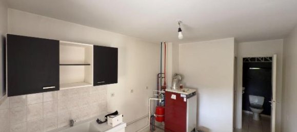 3 bedrooms House in Pontorson, France No. 295289 6