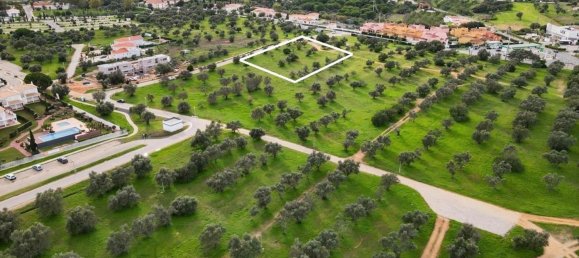 450m² Land in Loule, Portugal No. 137074 2