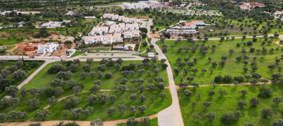 450m² Land in Loule, Portugal No. 137074 4