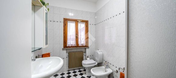 5 bedrooms Villa in Reggio Emilia, Italy No. 54644 66