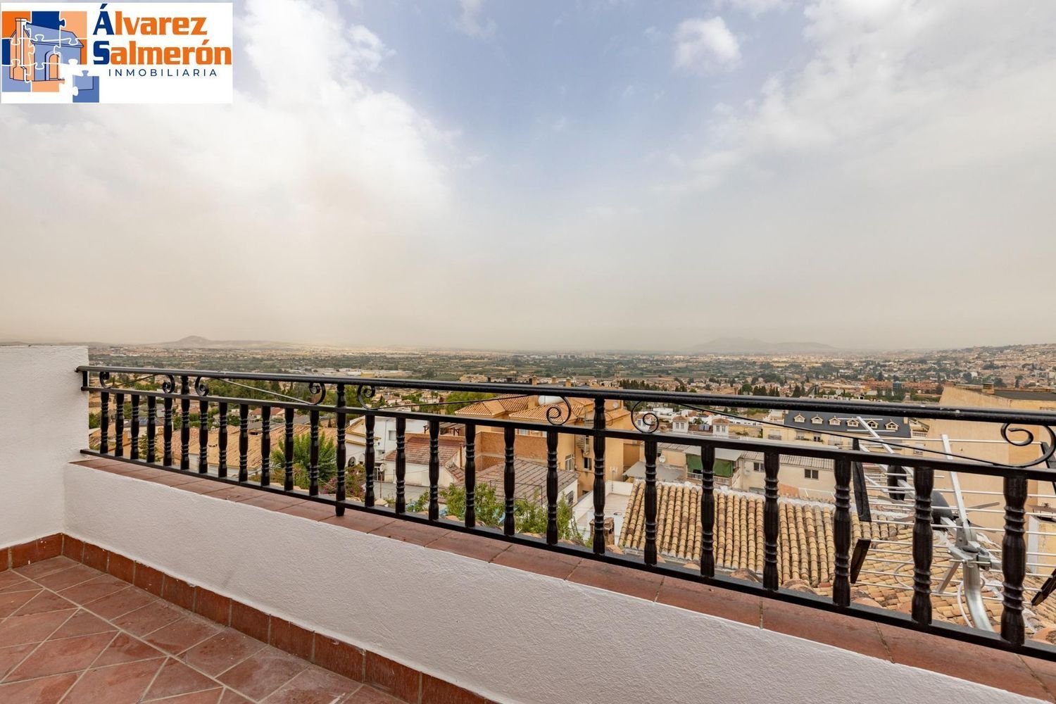 Дом с 6 спальнями в Моначиль, Испания № 213818