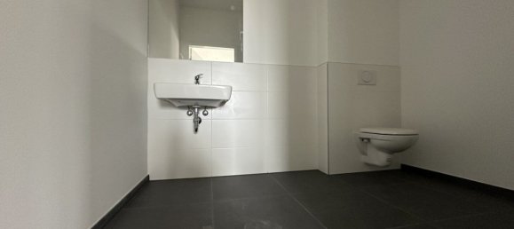 Propiedad comercial en Kalsdorf bei Graz, Austria 494 m² No. 130309 22