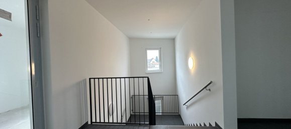 Propiedad comercial en Kalsdorf bei Graz, Austria 494 m² No. 130309 27