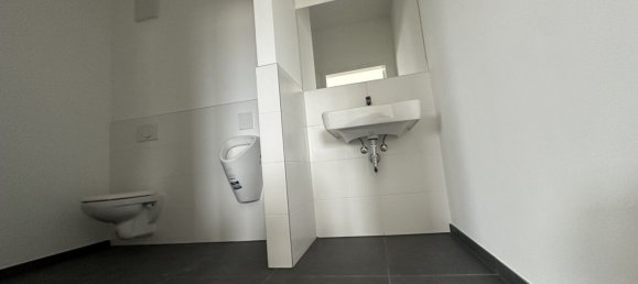 Propiedad comercial en Kalsdorf bei Graz, Austria 494 m² No. 130309 23