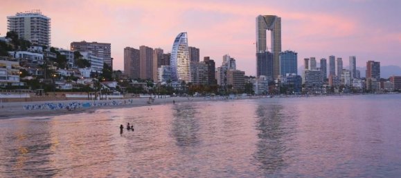 Apartamento de 2 dormitorios en Benidorm, Spain No. 284732 24