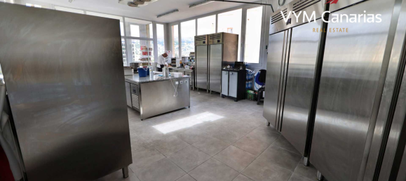 1 bedroom Commercial property in Calpe, Spain No. 9822 30