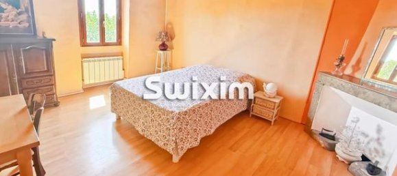 Casa de 4 dormitorios en Viviers, France No. 303076 9