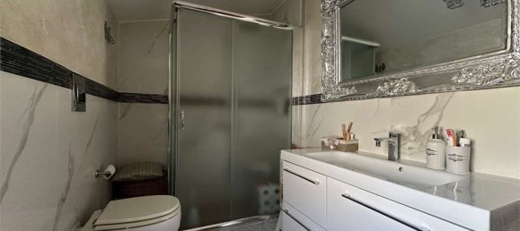 Дом с 6 комнатами в Монтесильвано, Италия № 56786 28