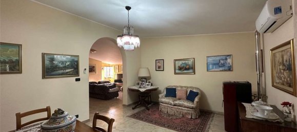 Дом с 6 комнатами в Монтесильвано, Италия № 56786 19