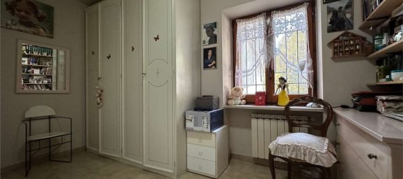 Дом с 6 комнатами в Монтесильвано, Италия № 56786 25