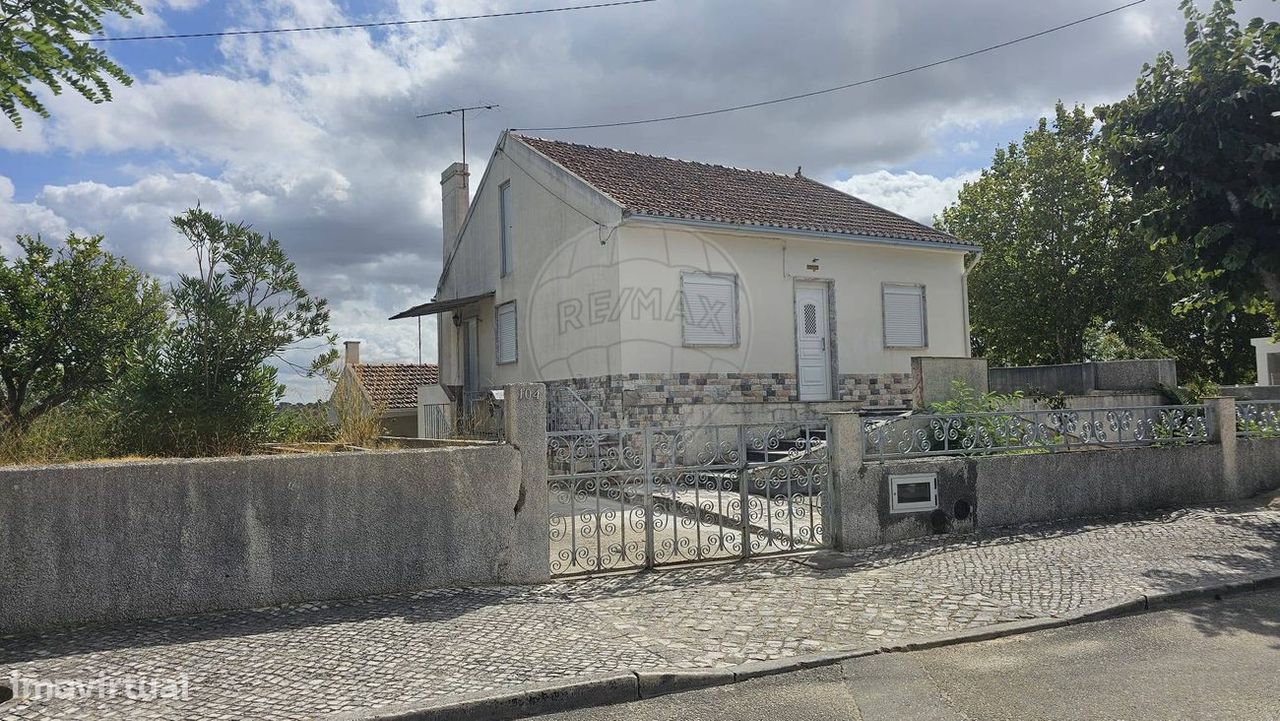 4 chambres Maison à Alcanena, Portugal No. 326577