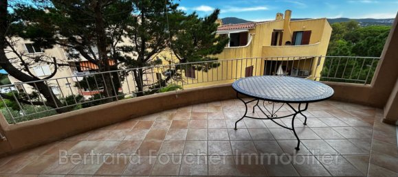2 bedrooms Apartment in Cavalaire-sur-Mer, France No. 295959 3