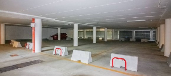 1 room Commercial property in Lecco, Italy No. 320033 17