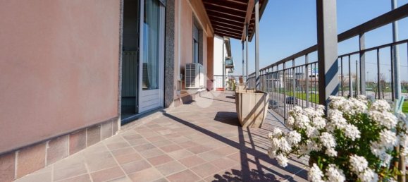 3 rooms Apartment in Treviglio, Italy No. 60074 14