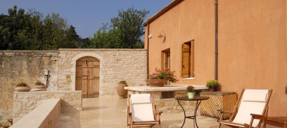 4 غرف نوم عقار تجاري في Chania, Greece رقم 77725 21