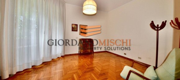 4 bedrooms Apartment in Monza, Italy No. 145158 25