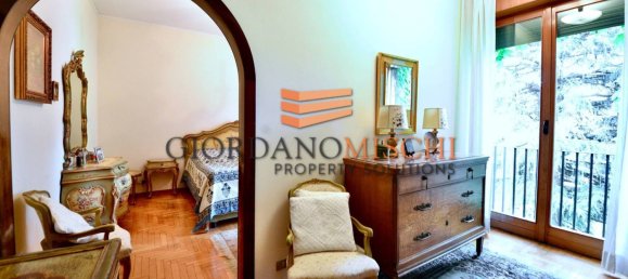 4 bedrooms Apartment in Monza, Italy No. 145158 14
