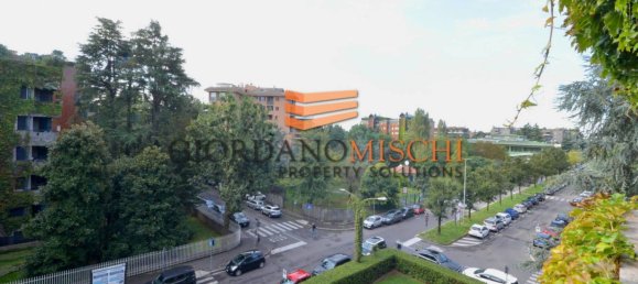 4 bedrooms Apartment in Monza, Italy No. 145158 41